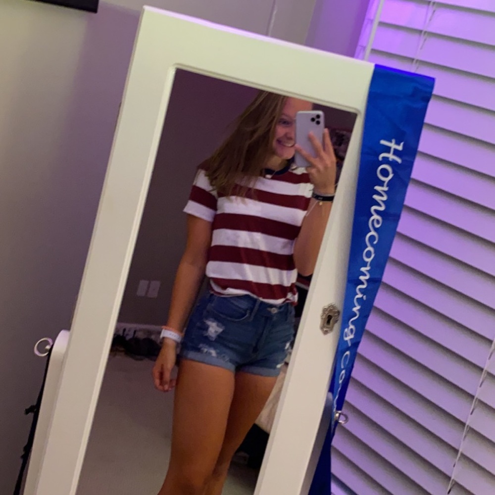 Forever 21 red and white stripe shirt